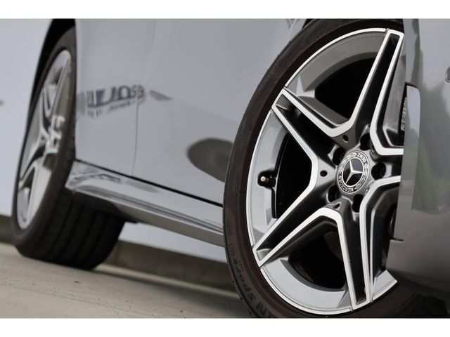 MERCEDES BENZ B class
