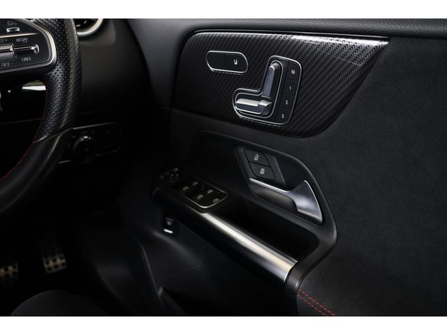 MERCEDES BENZ B class
