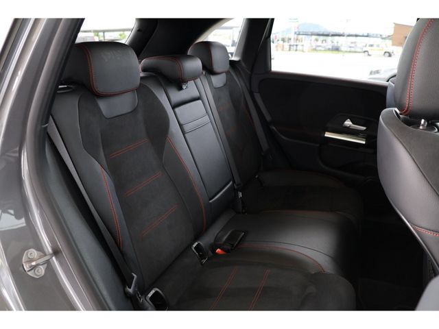 MERCEDES BENZ B class