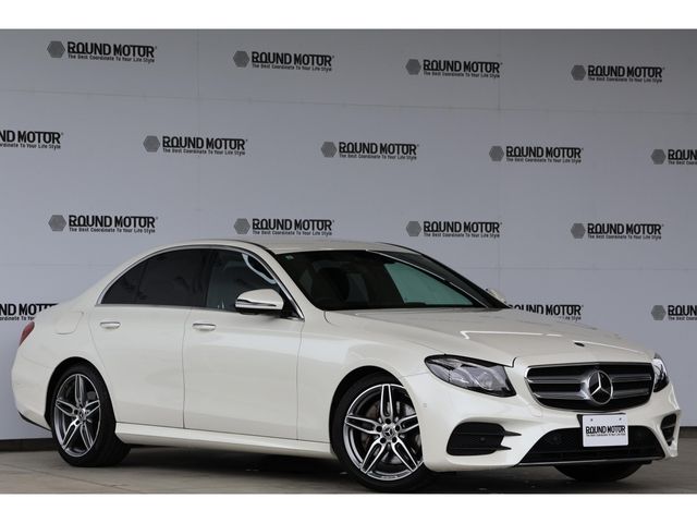 MERCEDES BENZ E class sedan