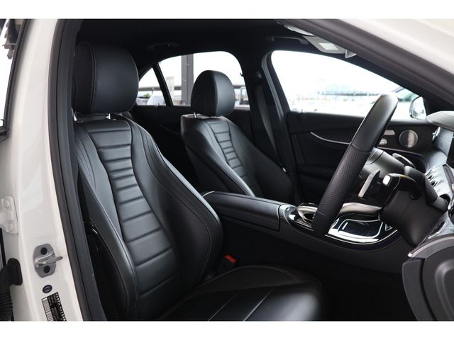 MERCEDES BENZ E class sedan