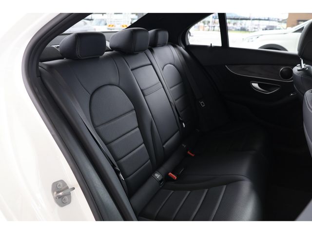 MERCEDES BENZ C class sedan