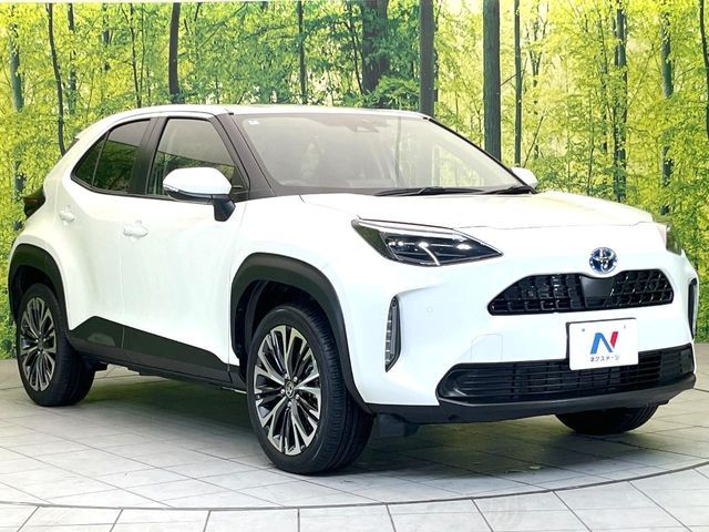 YARIS CROSS HYBRID