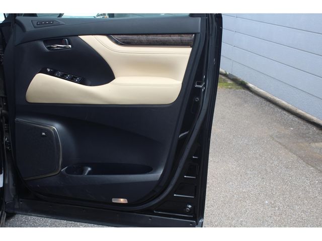 ALPHARD hybrid 4WD
