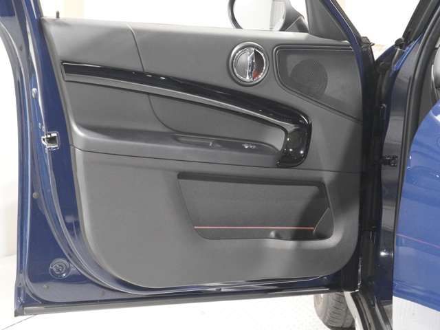 BMW MINI COOPER D CROSSOVER