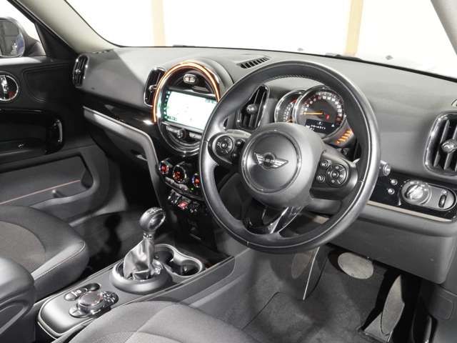 BMW MINI COOPER D CROSSOVER