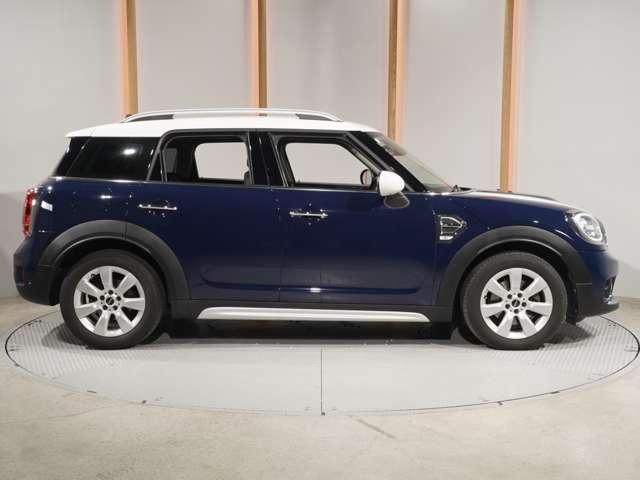 BMW MINI COOPER D CROSSOVER