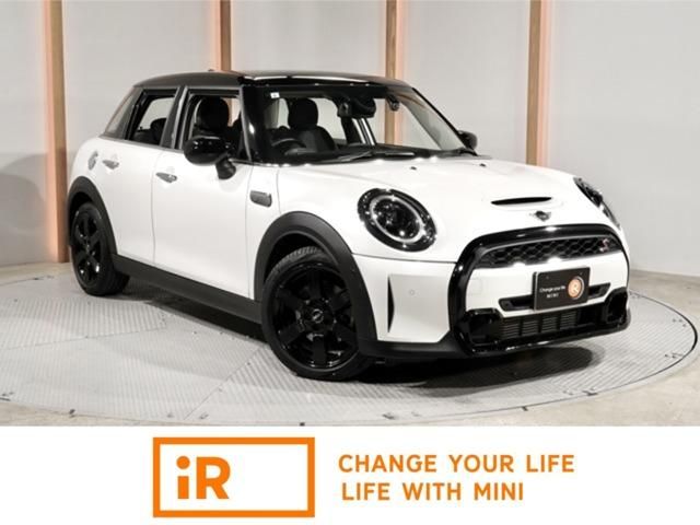 MINI COOPER SD 5DOOR