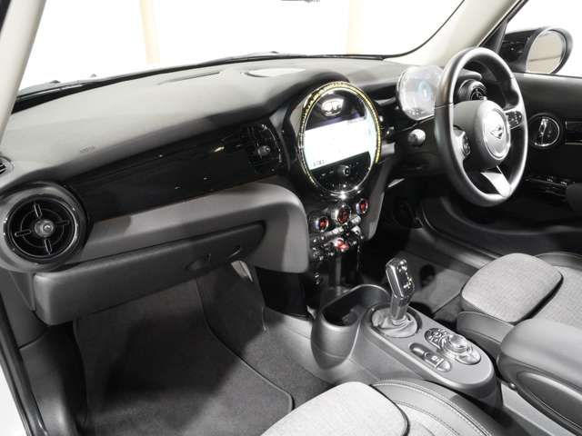 MINI COOPER SD 5DOOR