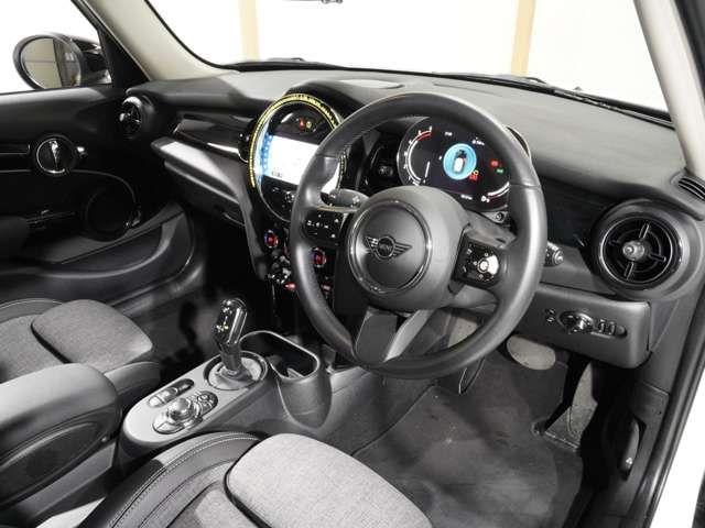 MINI COOPER SD 5DOOR