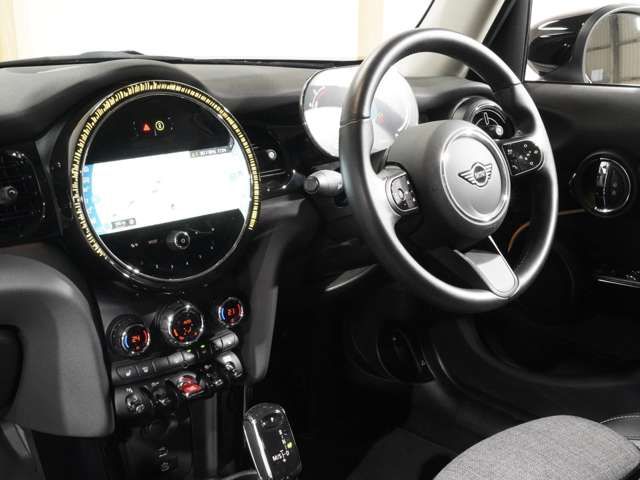 MINI COOPER SD 5DOOR
