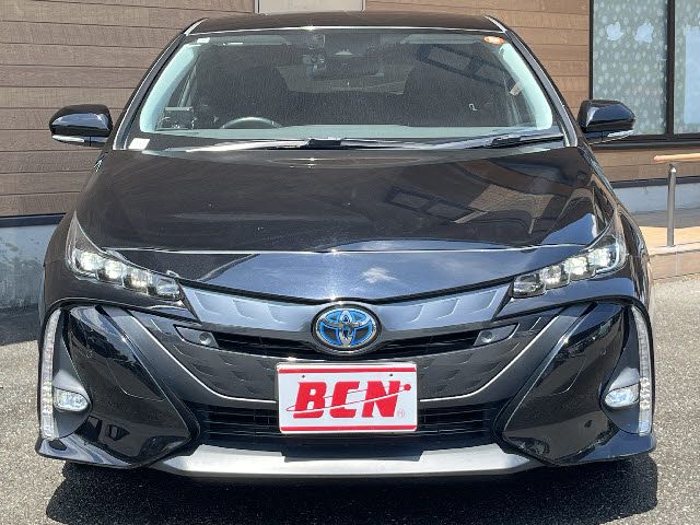 PRIUS PHV