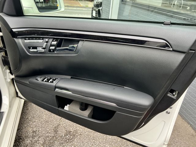 MERCEDES BENZ S class