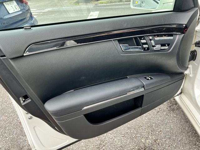 MERCEDES BENZ S class