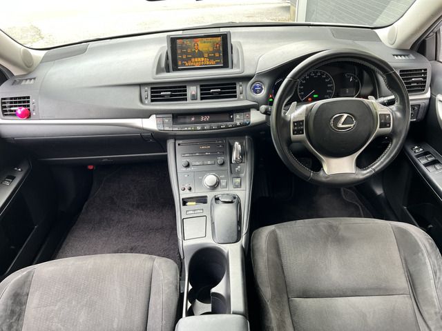 LEXUS CT200h