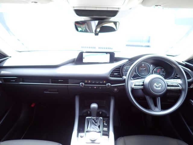 MAZDA3 SEDAN