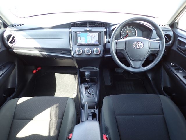 COROLLA AXIO