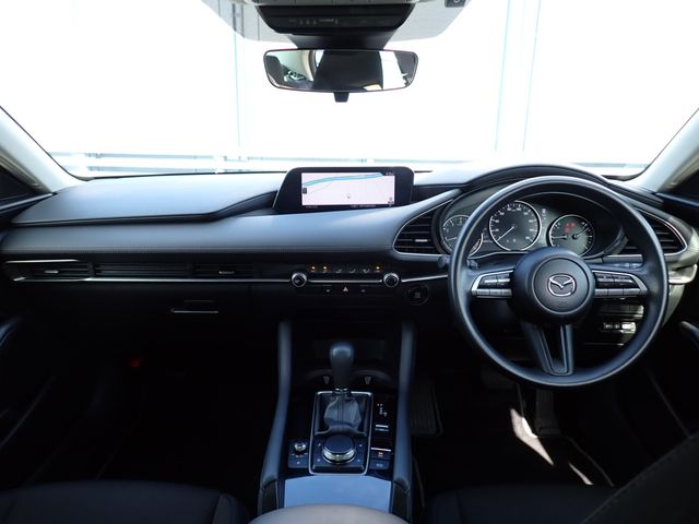 MAZDA3 SEDAN