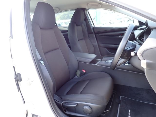 MAZDA3 SEDAN