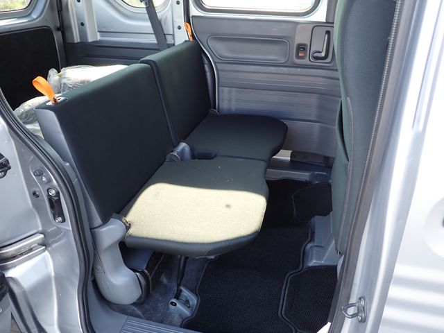 N-VAN