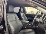 CROWN sedan hybrid