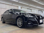 CROWN sedan hybrid