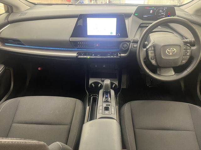 PRIUS 4WD