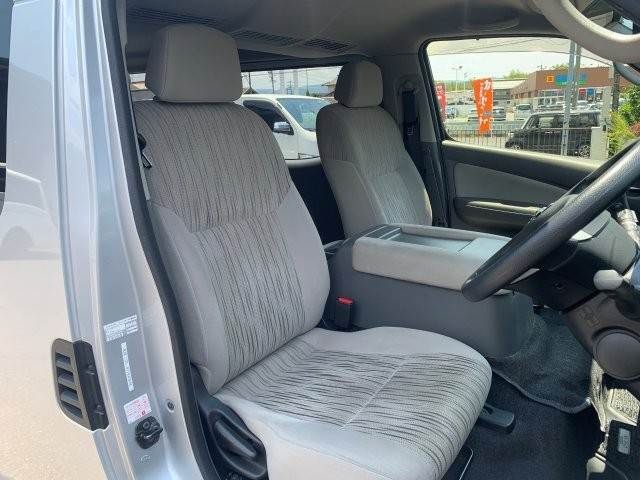 CARAVAN wagon