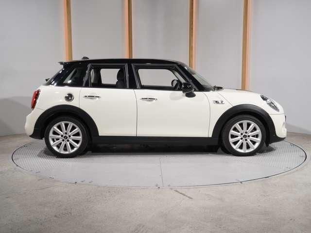 MINI COOPER S 5DOOR