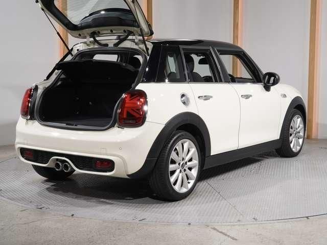 MINI COOPER S 5DOOR