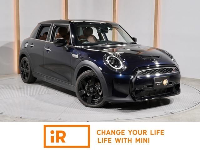 MINI COOPER SD 5DOOR