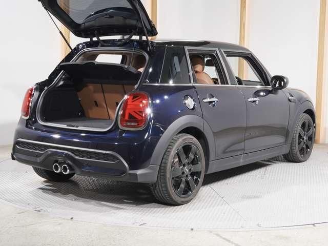 MINI COOPER SD 5DOOR