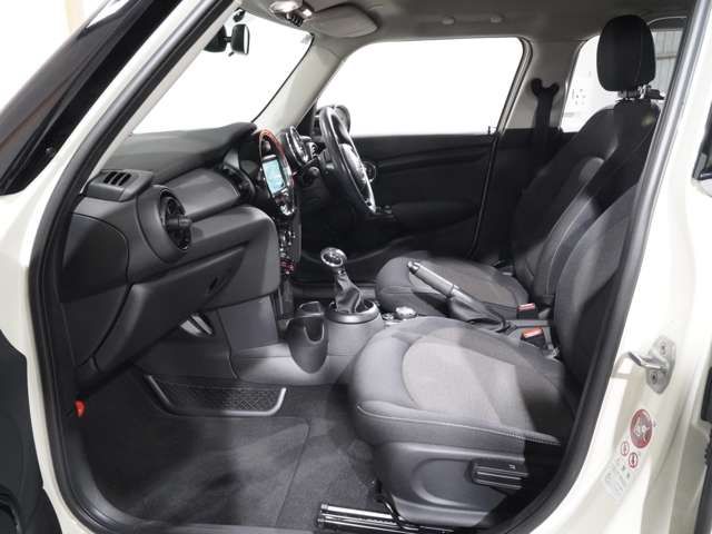 BMW MINI COOPER 5DOOR