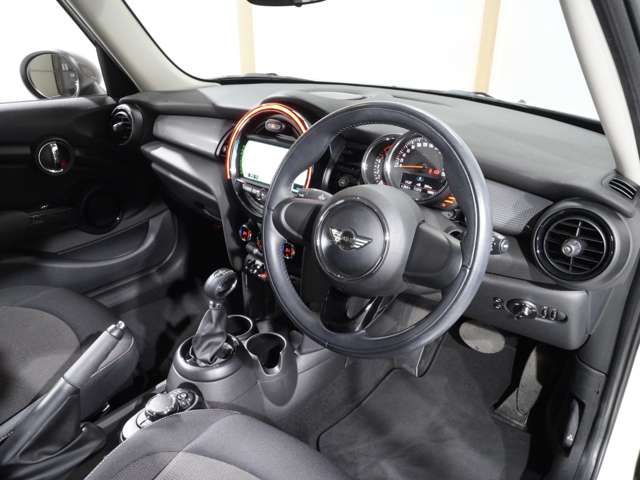 BMW MINI COOPER 5DOOR