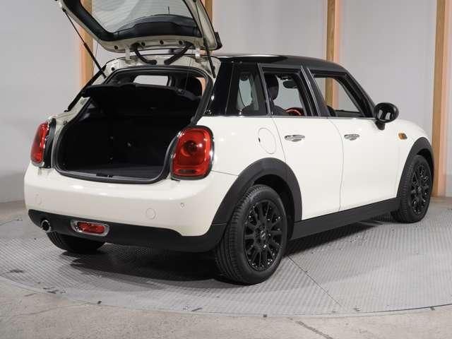 BMW MINI COOPER 5DOOR