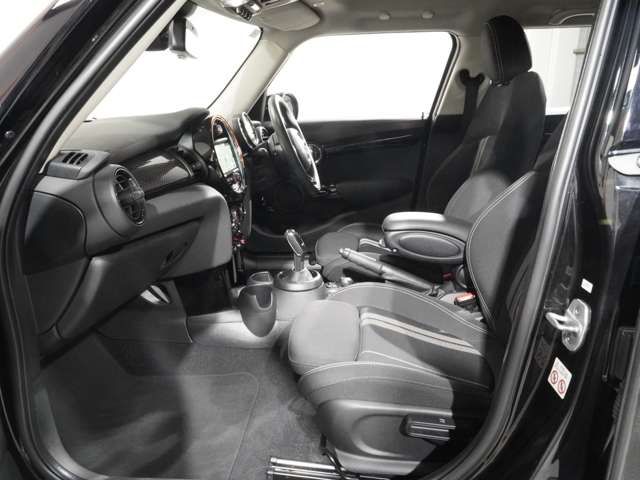 MINI COOPER SD 5DOOR