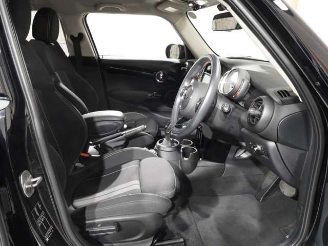 MINI COOPER SD 5DOOR