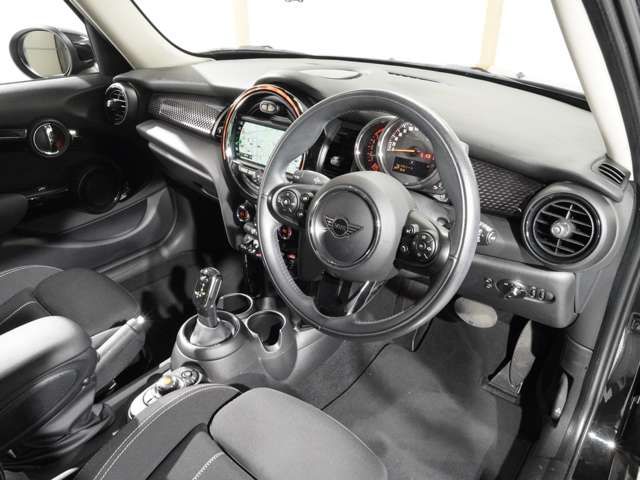MINI COOPER SD 5DOOR