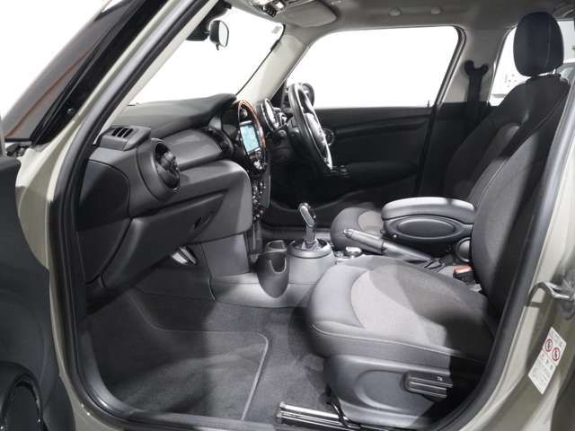 MINI COOPER 5DOOR