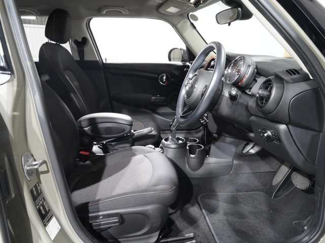 MINI COOPER 5DOOR