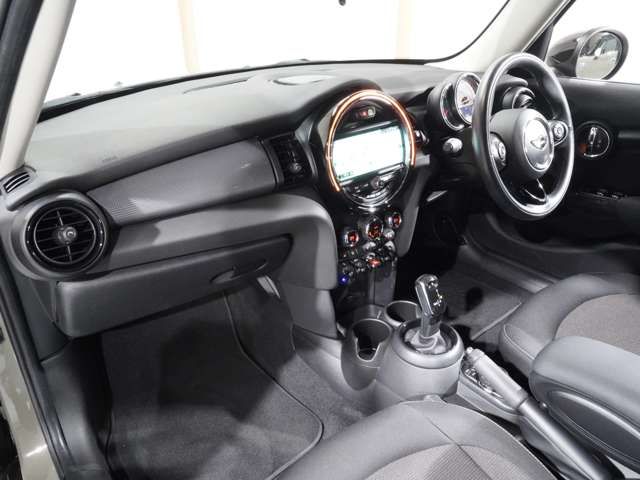 MINI COOPER 5DOOR