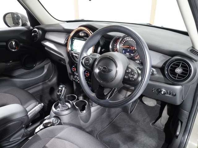 MINI COOPER 5DOOR