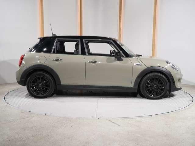 MINI COOPER 5DOOR