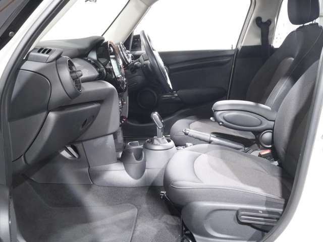 MINI COOPER 5DOOR