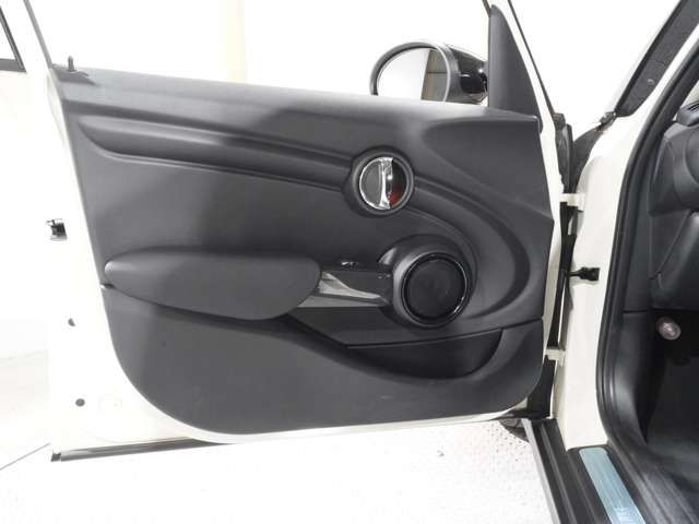 MINI COOPER 5DOOR