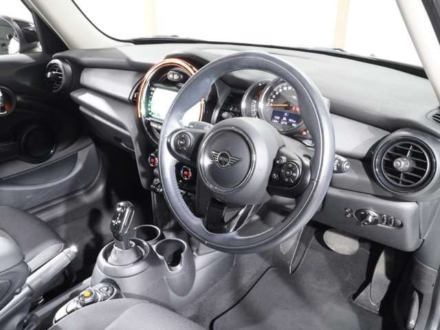 MINI COOPER 5DOOR