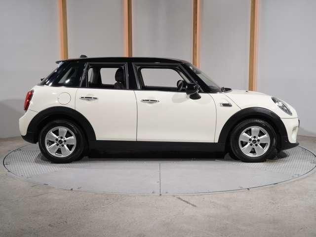 MINI COOPER 5DOOR