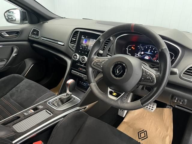 RENAULT MEGANE hatchback
