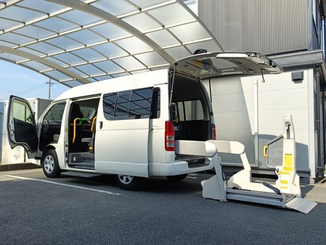 HIACE van 2WD