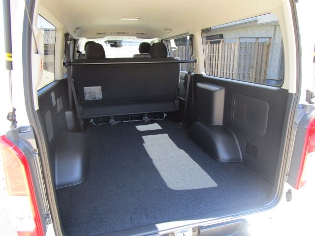 HIACE van 2WD